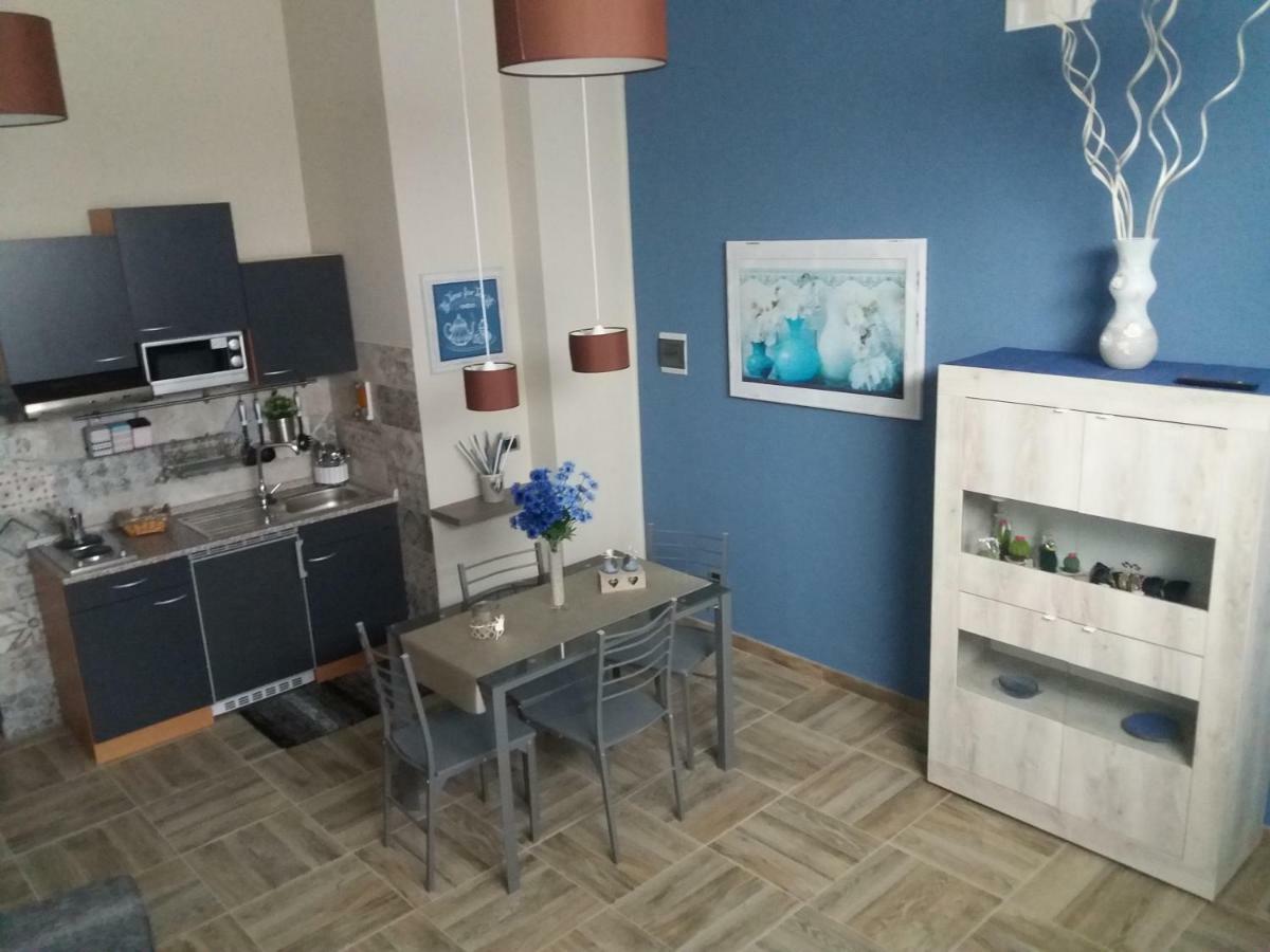 Mishalay Apartment Syracuse Eksteriør billede